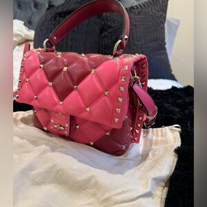 100% authentic Valentino shadow pink nappa leather candystud medium handbag